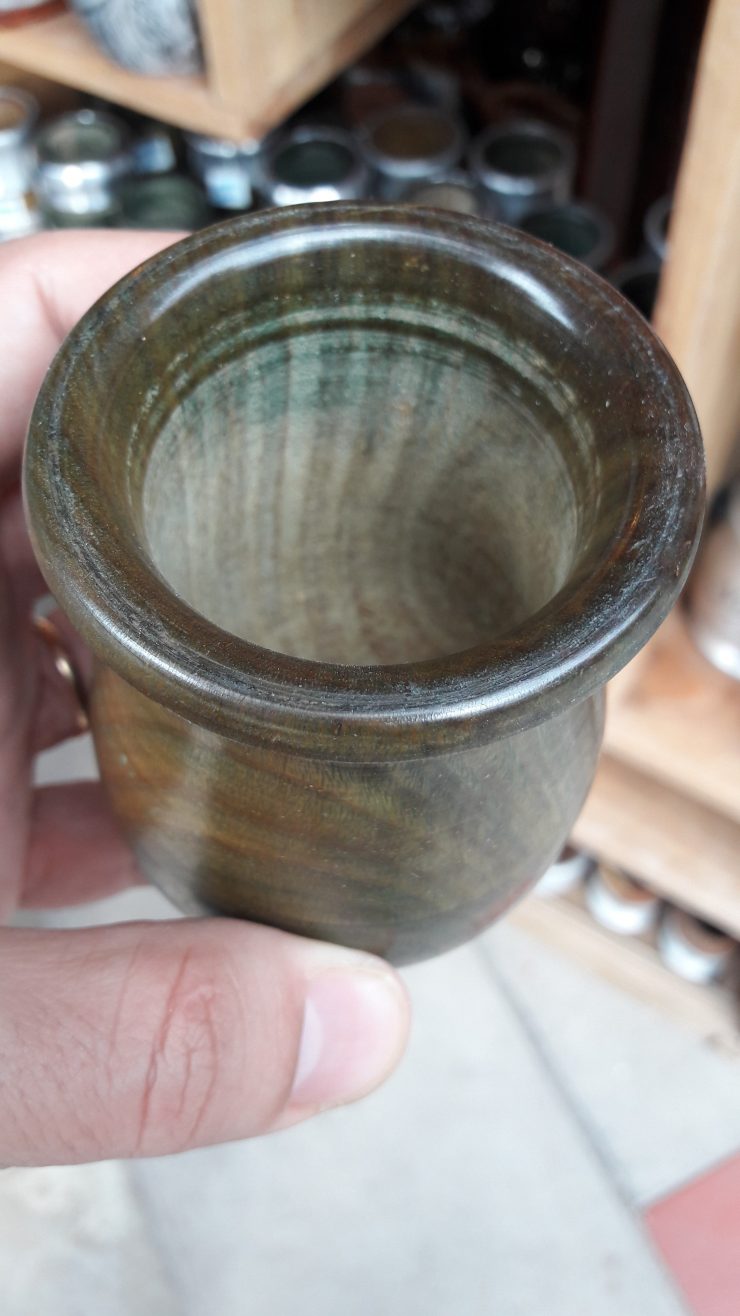 Mate made of Lignum wood ("Palo Santo")