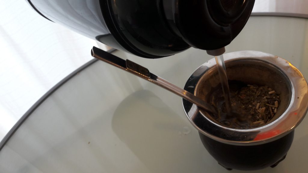 how-to-make-yerba-mate-step6-pour-hot-water How to make yerba mate step 6: Pour hot water